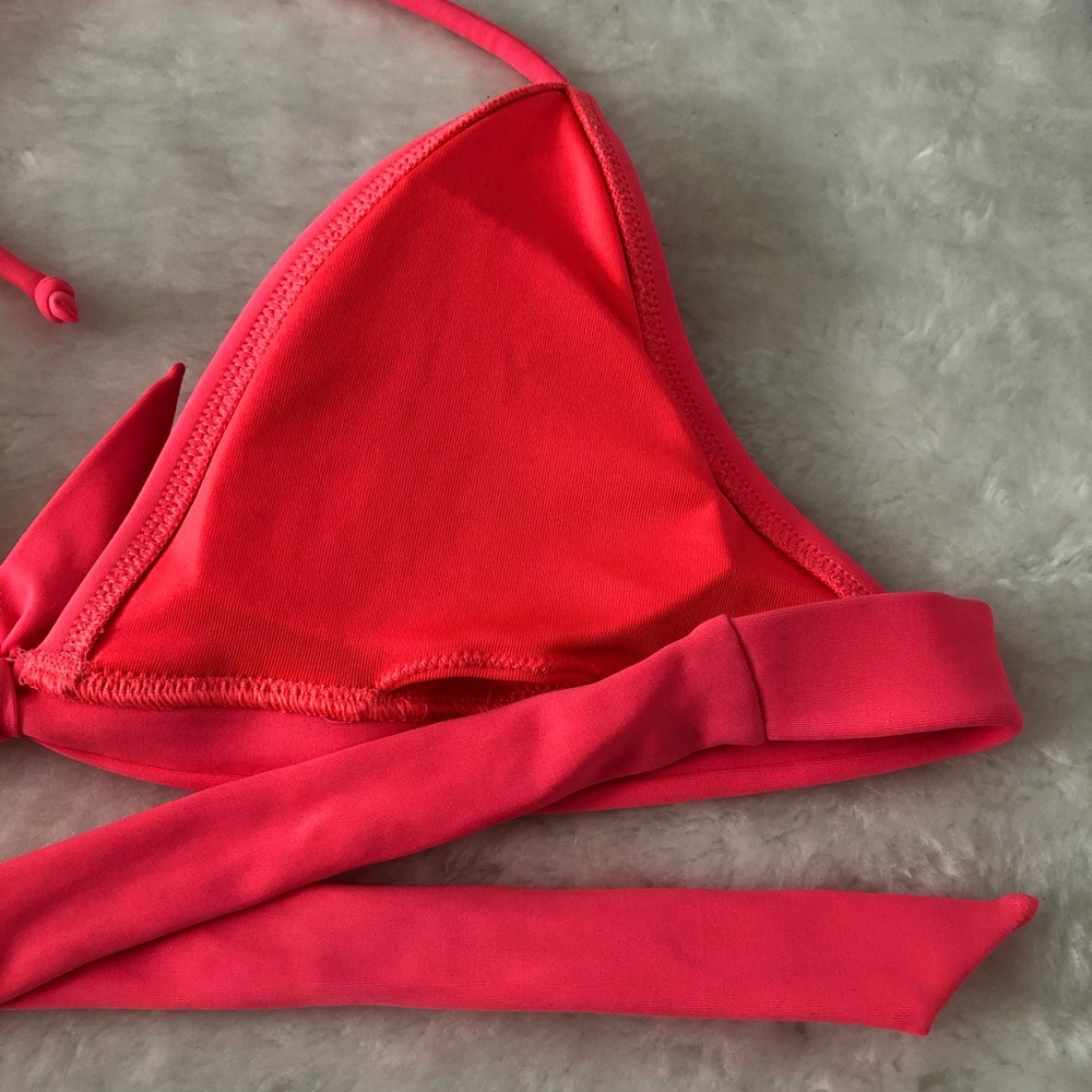 Victoria’s Secret Bikini Top - Picture 5 of 9